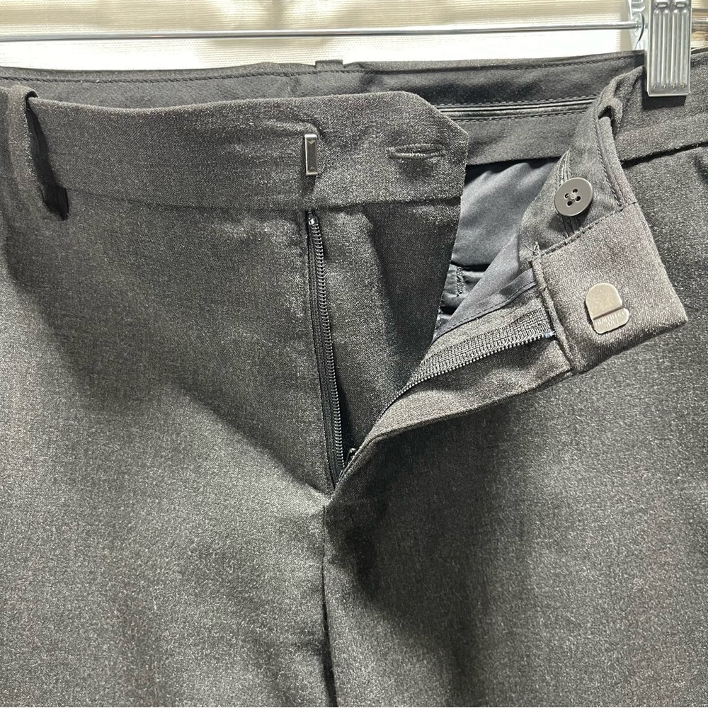 UNIQLO Dark Gray Dress Pants Women's Size 8 - Picture 11 of 13